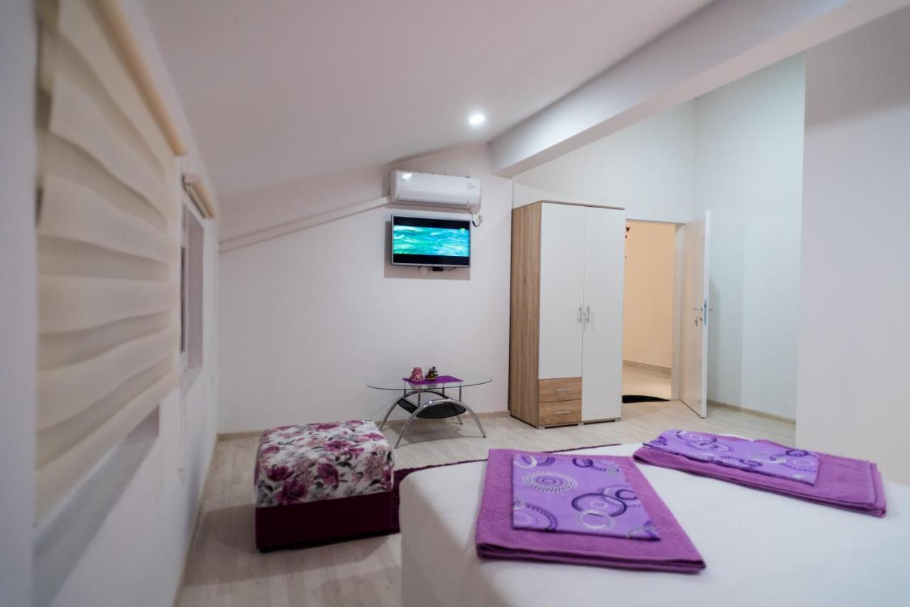 Purple Rooms موستار المظهر الخارجي الصورة