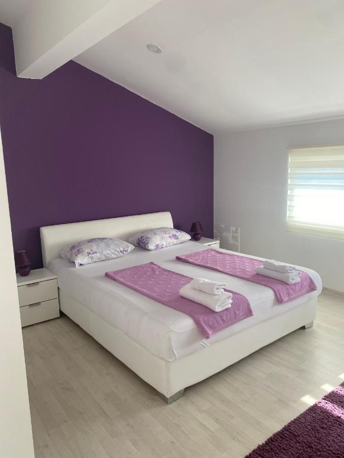 Purple Rooms موستار المظهر الخارجي الصورة