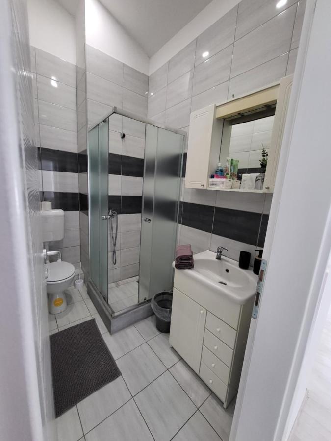 Purple Rooms موستار المظهر الخارجي الصورة
