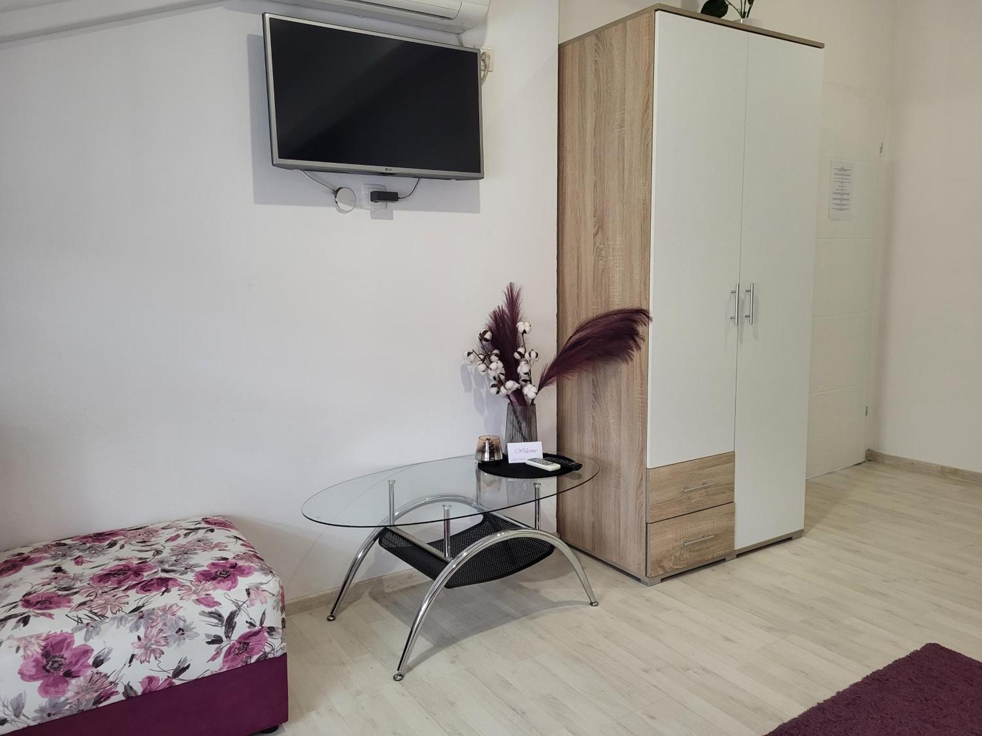 Purple Rooms موستار المظهر الخارجي الصورة