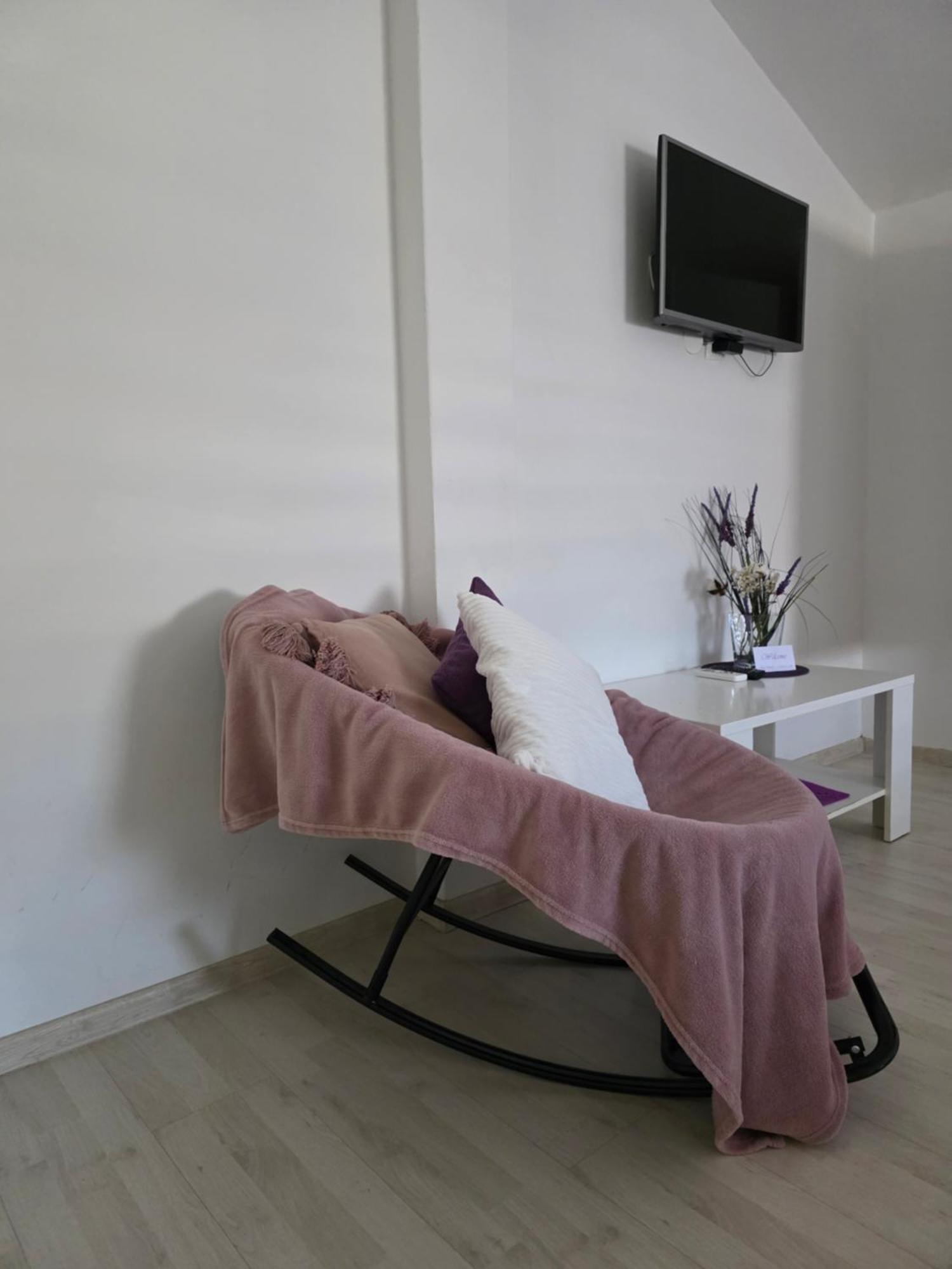 Purple Rooms موستار المظهر الخارجي الصورة